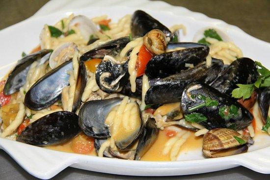 O' Sfizzio Dda' Regina Trattoria Pizzeria